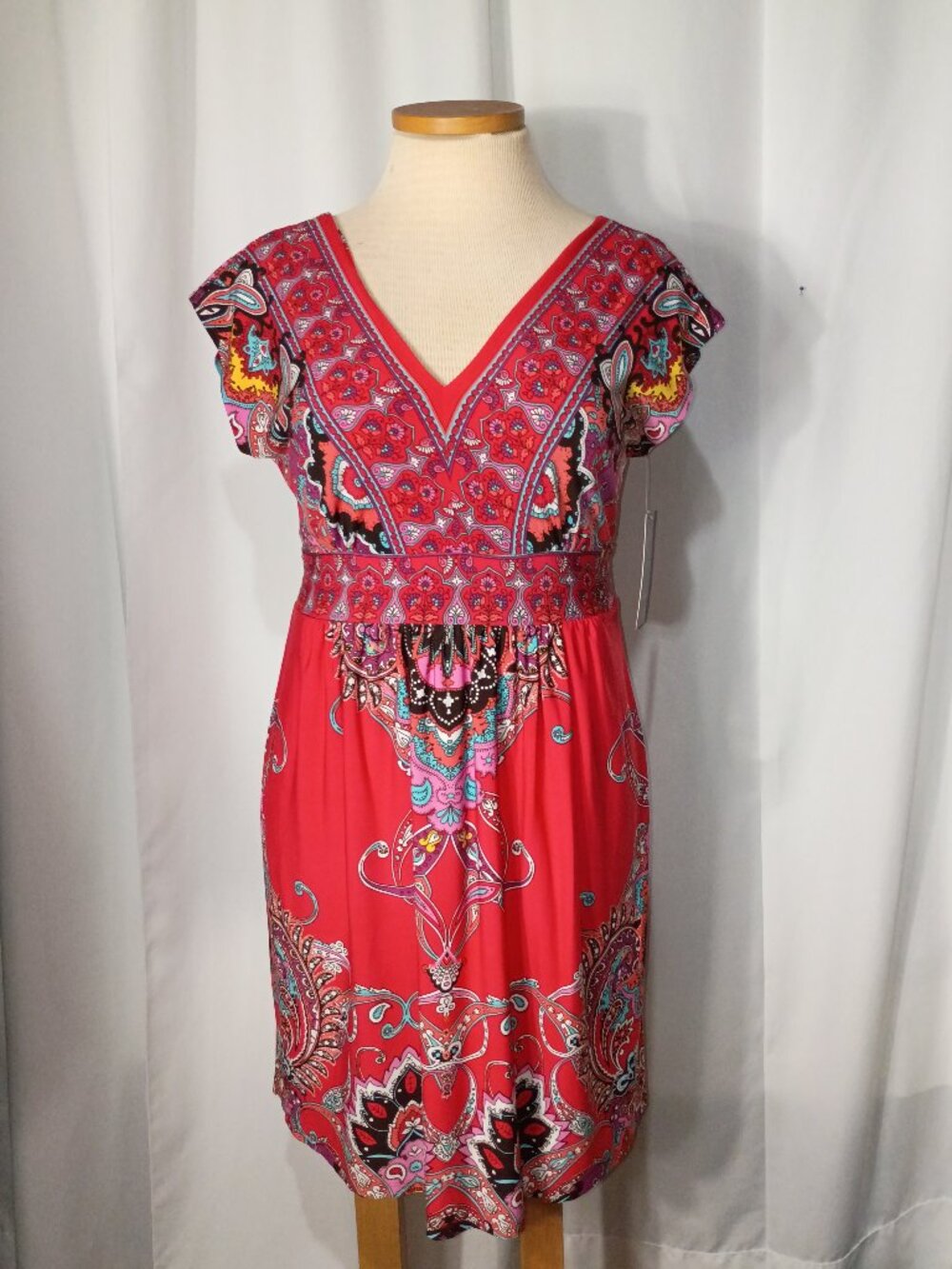 Kiara red paisley midi dress with v-neck NWT size M
